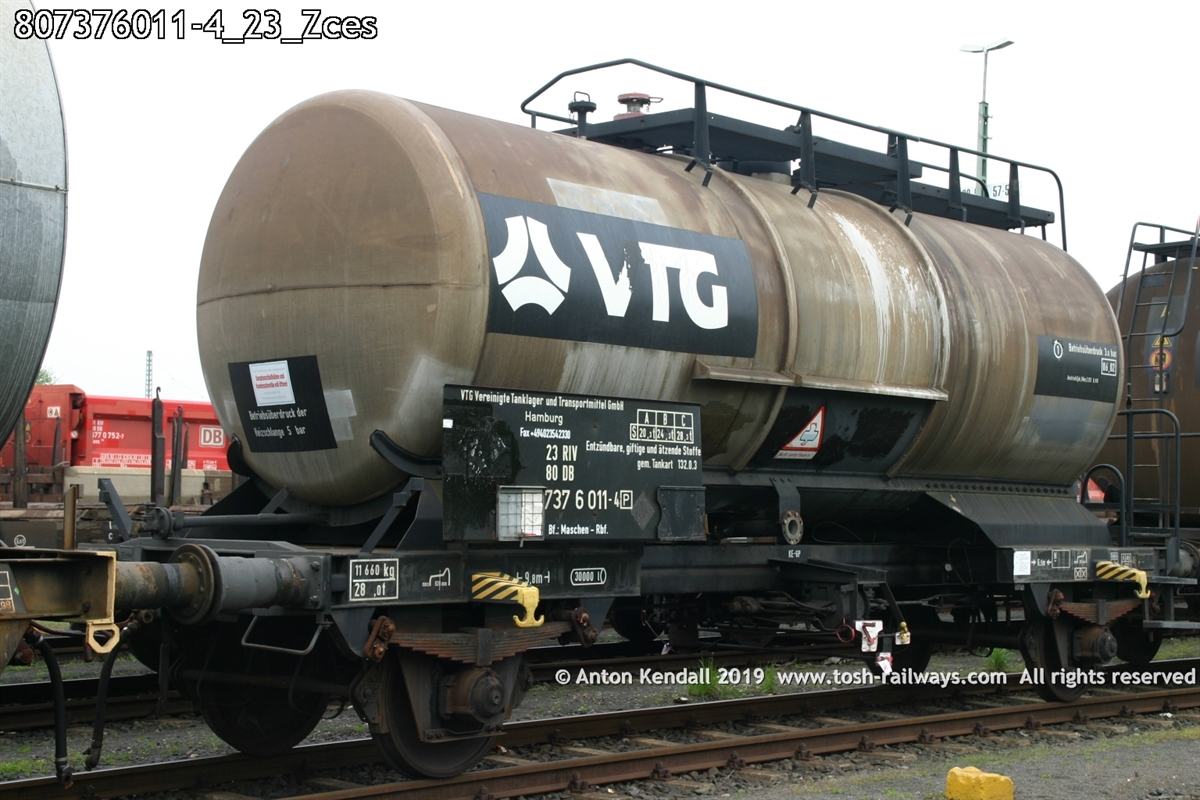 807376011-4_23_Zces.jpg